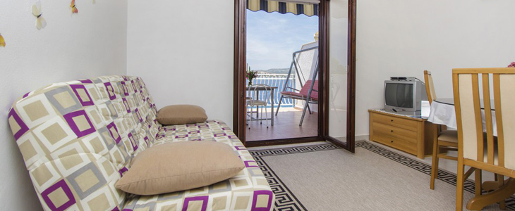 Apartmaji Skelin, Rogoznica: 1x nočitev - Kuponko.si