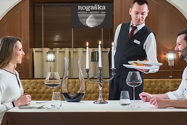 Stolpa Kristal & razvajanje v restavraciji Kaiser