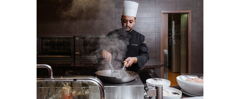 Stolpa Kristal & razvajanje v restavraciji Kaiser - Kuponko.si