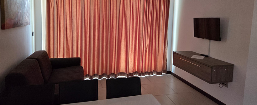 Kristal Paris Resort, počitnice v Novalji na Pagu - Kuponko.si