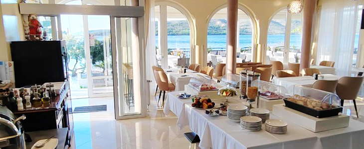 Vila Mediterana 4* Trogir, 2x polpenzion - Kuponko.si