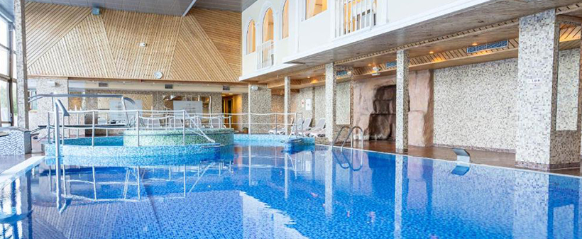 Hotel Horizont 4*, Baška Voda: oddih s polpenzionom - Kuponko.si