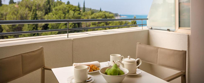 Remisens Hotel Lucija 4*: oddih s polpenzionom - Kuponko.si