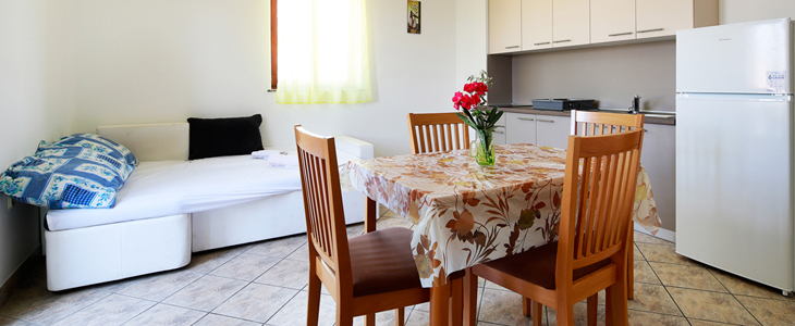 Standard apartmaji, Novalja, Pag, najem - Kuponko.si