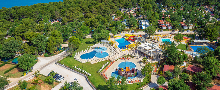 Lanterna Premium Camping Resort 4*: najem mobilne hiške - Kuponko.si
