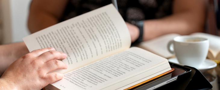 Komplet 3 romanov pisatelja Nicka Hornbya - Kuponko.si