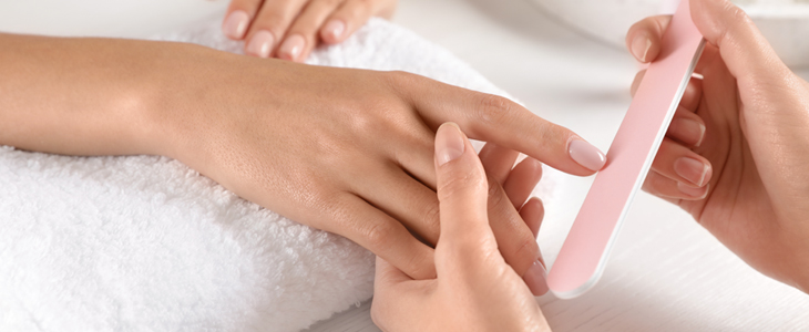 Salon LEPANOGA : nega rok z manikiro - Kuponko.si