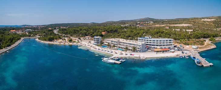 Hotel Perla 4*, Rogoznica: oddih s polpenzionom - Kuponko.si