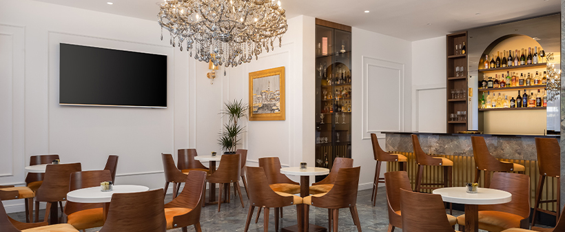 Hotel Corner 4*, Split, morski oddih  - Kuponko.si