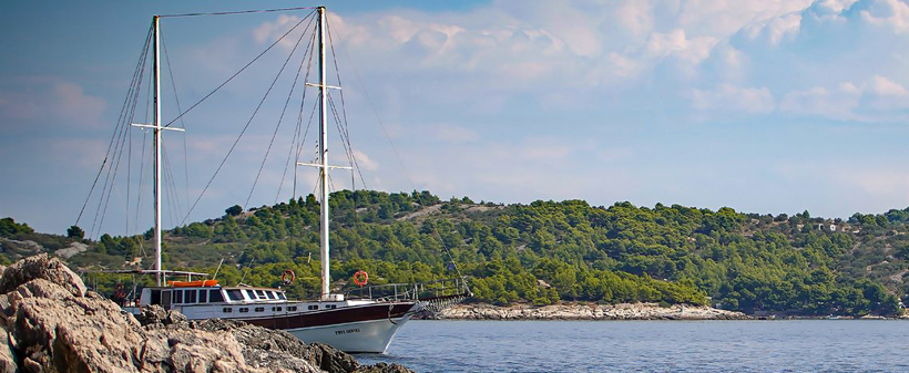 Ladja Gulet Prvi Odisej: križarjenje po Jadranu - Kuponko.si