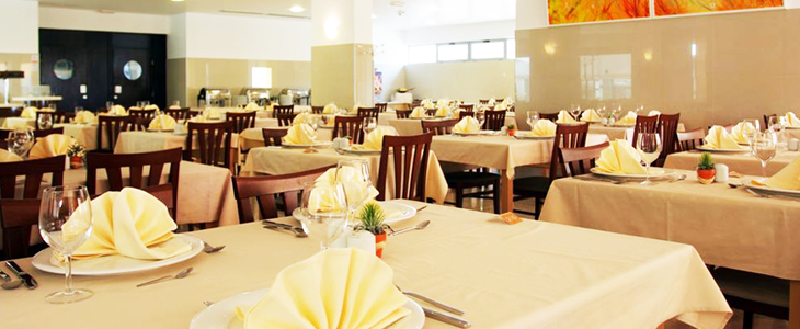 Hotel Quercus 4*, Drvenik, prvomajske počitnice - Kuponko.si