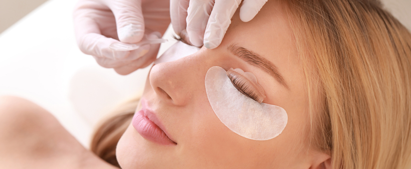 Minimalist beauty salon: keratinsko vihanje trepalnic - Kuponko.si