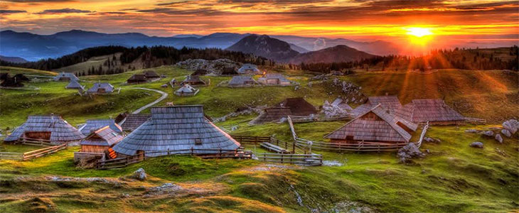 Velika planina resort, najem planinske koče - Kuponko.si