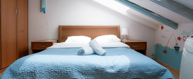 Pansion Tramontana: kosilo, vstopnica za Center Beli - Kuponko.si