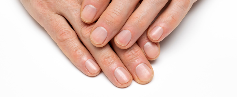 Lepotni studio Shine: naravna nega nohtov - Kuponko.si