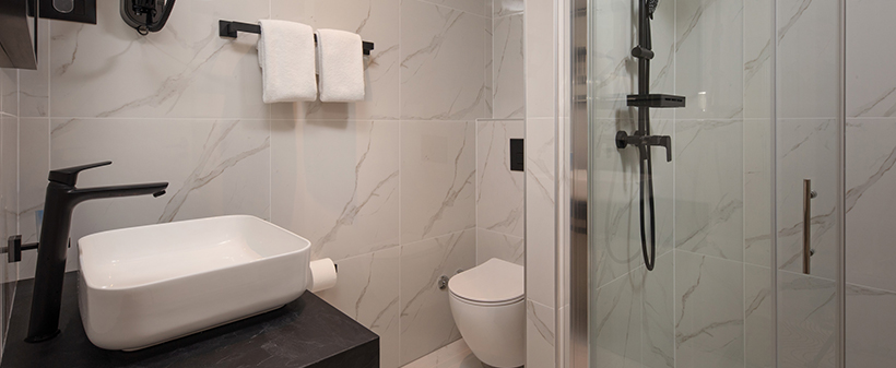 SeeSea hotel, Vodice: oddih s kopanjem - Kuponko.si