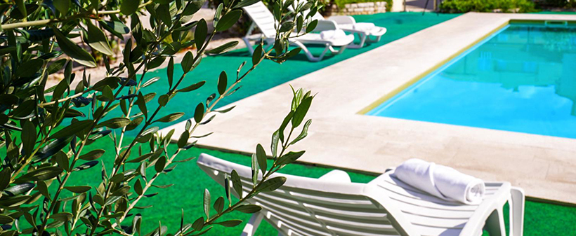 Kristal Paris Resort, počitnice v Novalji na Pagu - Kuponko.si