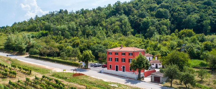 Casa Rossa Motovun, nočitev z zajtrkom - Kuponko.si