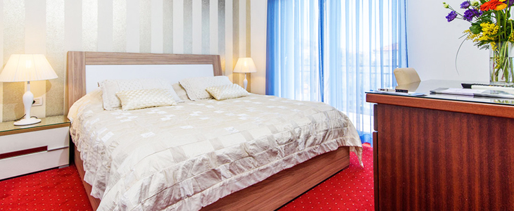 Vila Mediterana 4* Trogir, 2x polpenzion - Kuponko.si