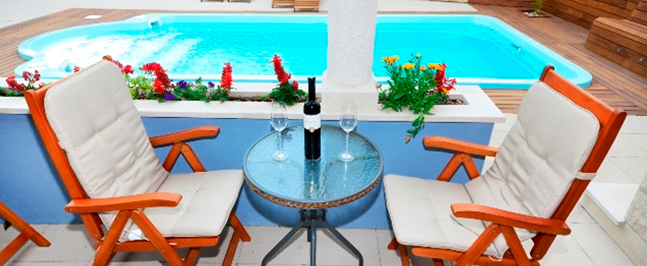 Vila Bougenvilia, Tučepi: 2x nočitev - Kuponko.si