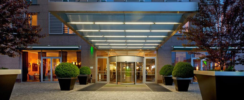 Holiday Inn Prague by IHG: 2x nočitev z zajtrkom - Kuponko.si