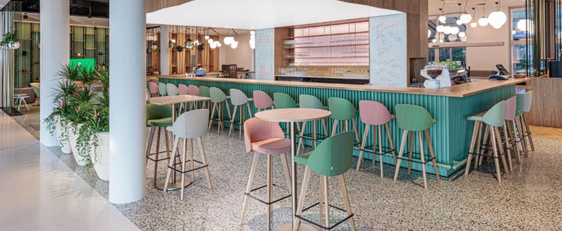 Holiday Inn Prague by IHG: 3x nočitev z zajtrkom - Kuponko.si