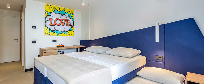 Paviljoni Ad Turres 3*, Crikvenica: polpenzion - Kuponko.si