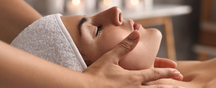 MM Lux Skin Laser: 60-minutna lifting masaža obraza - Kuponko.si
