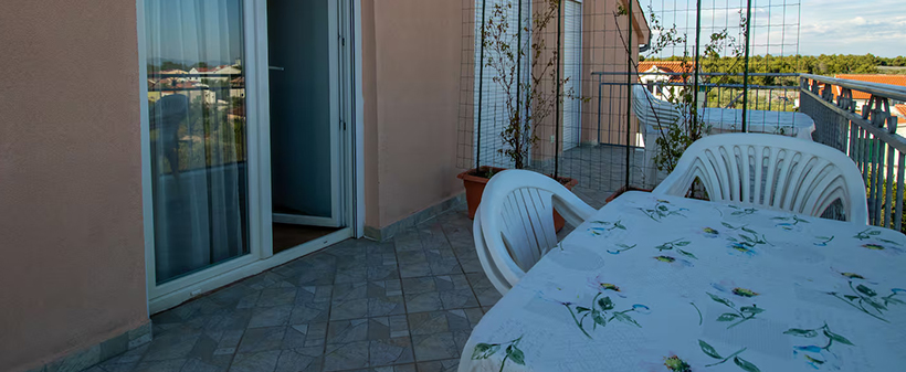 Penzion Bonaca, Vodice; morski oddih - Kuponko.si
