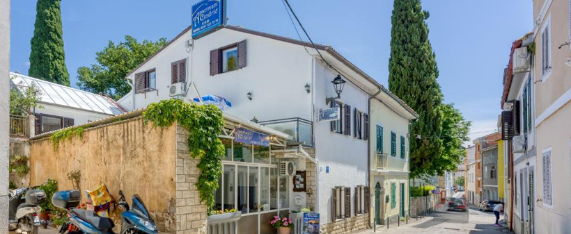Apartmaji Cindrić, Selce; morski oddih - Kuponko.si
