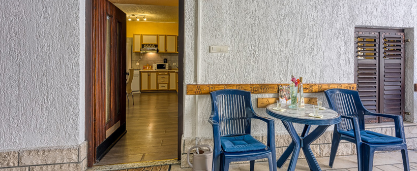 Apartmaji Cindrić, Selce; morski oddih - Kuponko.si