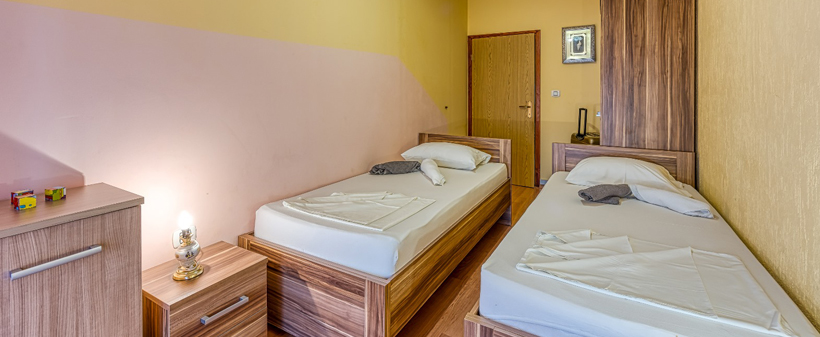 Apartmaji Cindrić, Selce; morski oddih - Kuponko.si