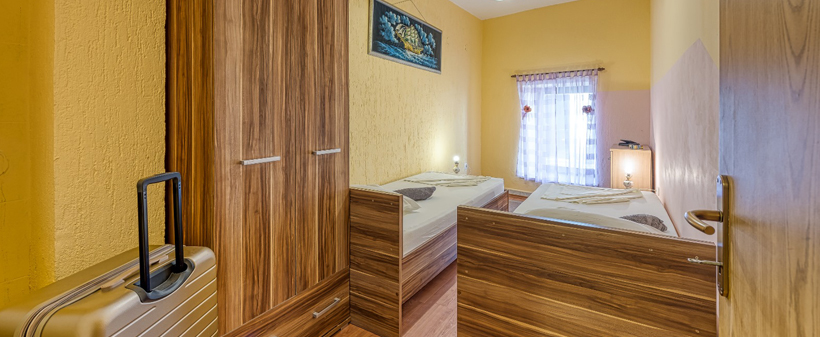 Apartmaji Cindrić, Selce; morski oddih - Kuponko.si