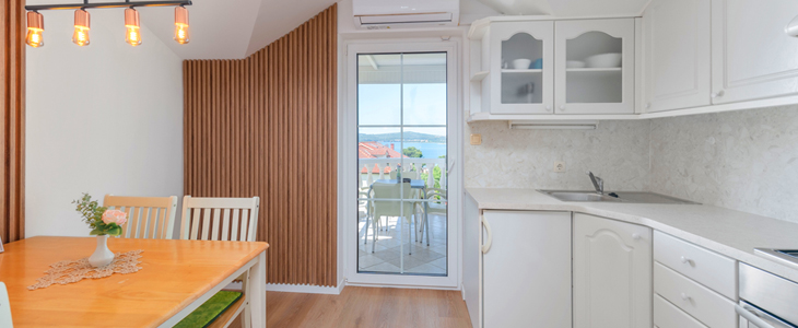 Apartmaji Ineta, Sv. Filip i Jakov, 7x nočitev - Kuponko.si