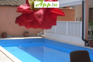 Apartmaji Appleline;namestitev z zajtrkom.