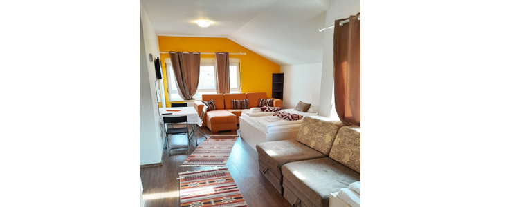 Apartmaji Appleline;namestitev z zajtrkom. - Kuponko.si