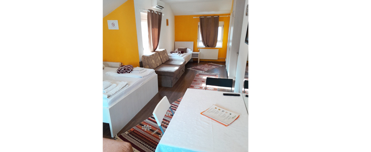 Apartmaji Appleline;namestitev z zajtrkom. - Kuponko.si
