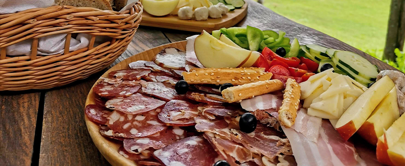 Muzej na prostem Rogatec: vstopnica - Kuponko.si