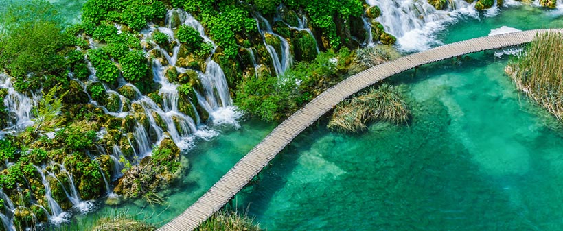 Kamp Plitvice 5*: oddih v mobilni hišici  - Kuponko.si