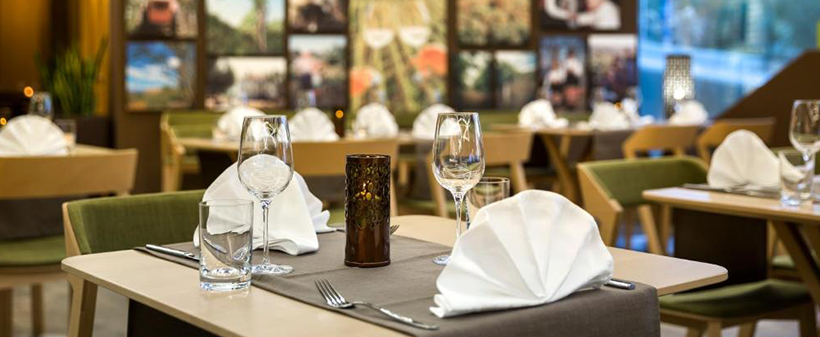 Hotel Vinotel 4*, Krk: morski oddih s polpenzionom - Kuponko.si