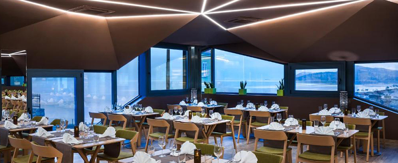 Hotel Vinotel 4*, Krk: morski oddih s polpenzionom - Kuponko.si