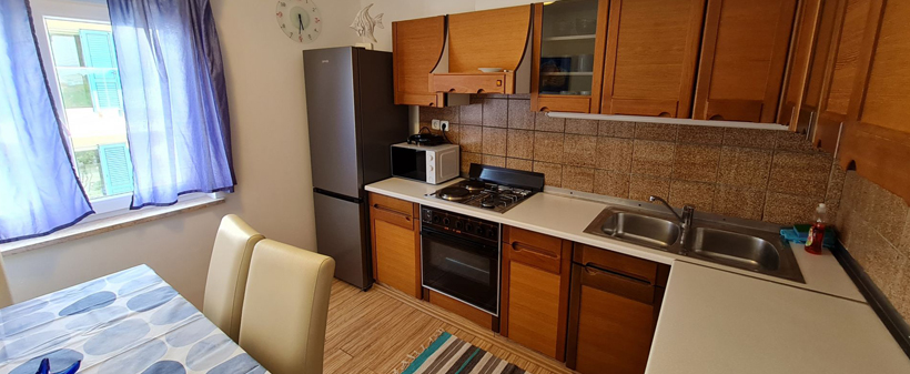 Apartmaji Kivi, Novigrad, morski oddih - Kuponko.si