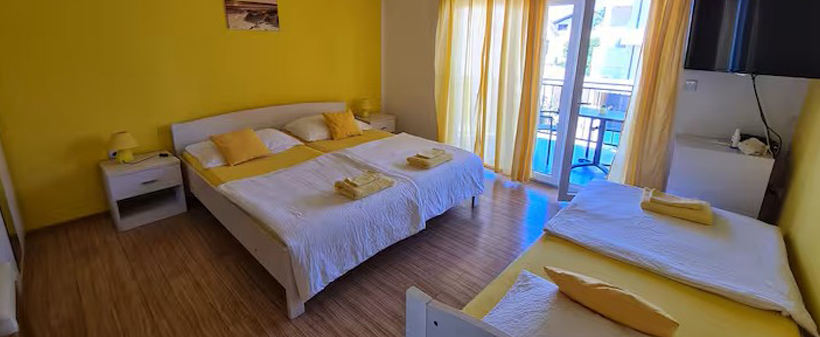 Apartmaji Kivi, Novigrad, morski oddih - Kuponko.si