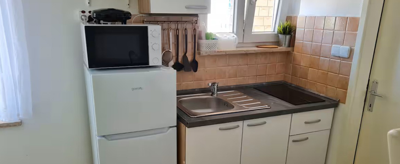 Apartmaji Kivi, Novigrad, morski oddih - Kuponko.si