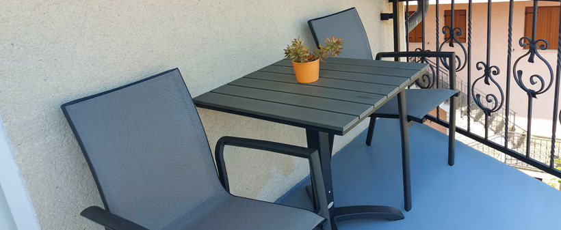 Apartmaji Kivi, Novigrad, morski oddih - Kuponko.si