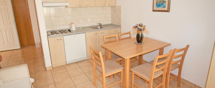 Aparthotel Tamarix 4*, Zadar: poletni morski oddih - Kuponko.si