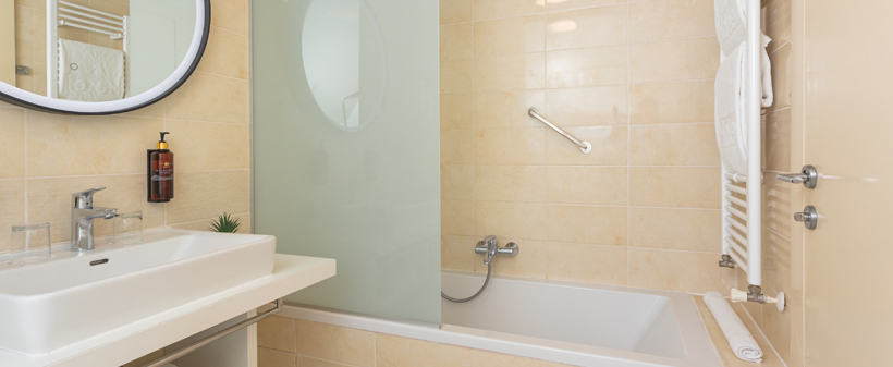 Hotel Adria 4*, Biograd na moru, oddih z All inclusive - Kuponko.si
