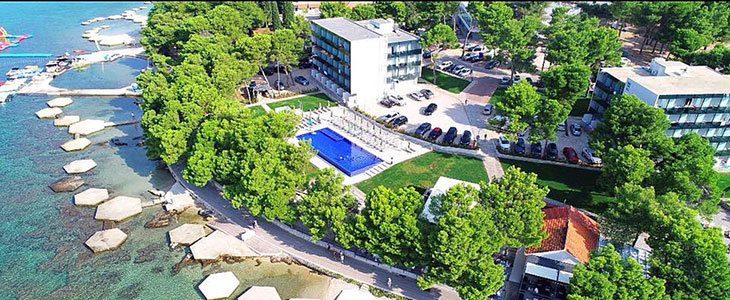 Villas Arausana & Antonina 4*, paket TASTE & RELAX - Kuponko.si