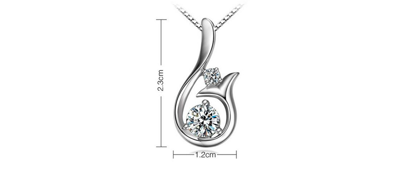 Srebrna verižica z obeskom s kristali Swarovski® - Kuponko.si