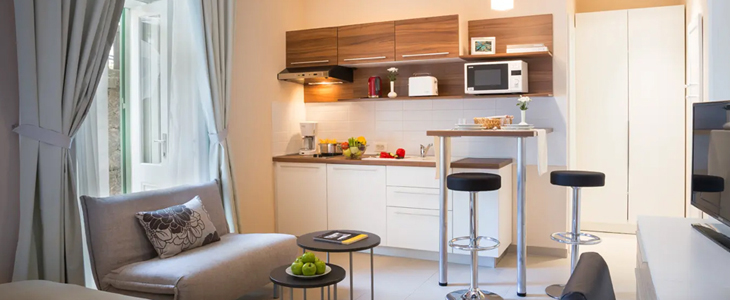 Hotel Lovran, apartmaji Atlanta, najem - Kuponko.si